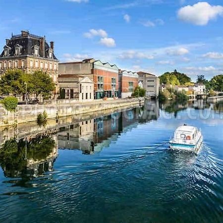Maison Cosy Avec Parking Gratuit Jarnac Exterior foto